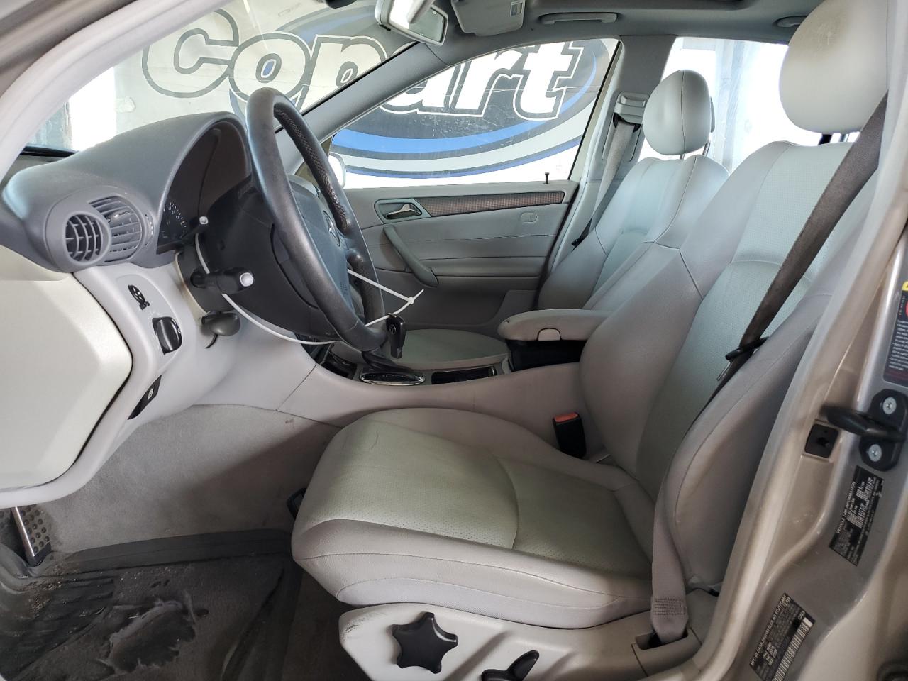 2004 Mercedes-benz C 230k Sport Sedan Серебряный vin: WDBRF40J54F520346