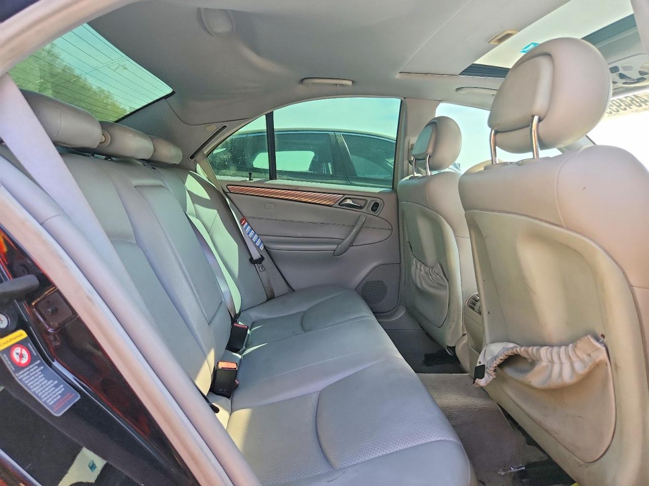 2004 Mercedes-benz C 230k Sport Sedan Black vin: WDBRF40J54F536305