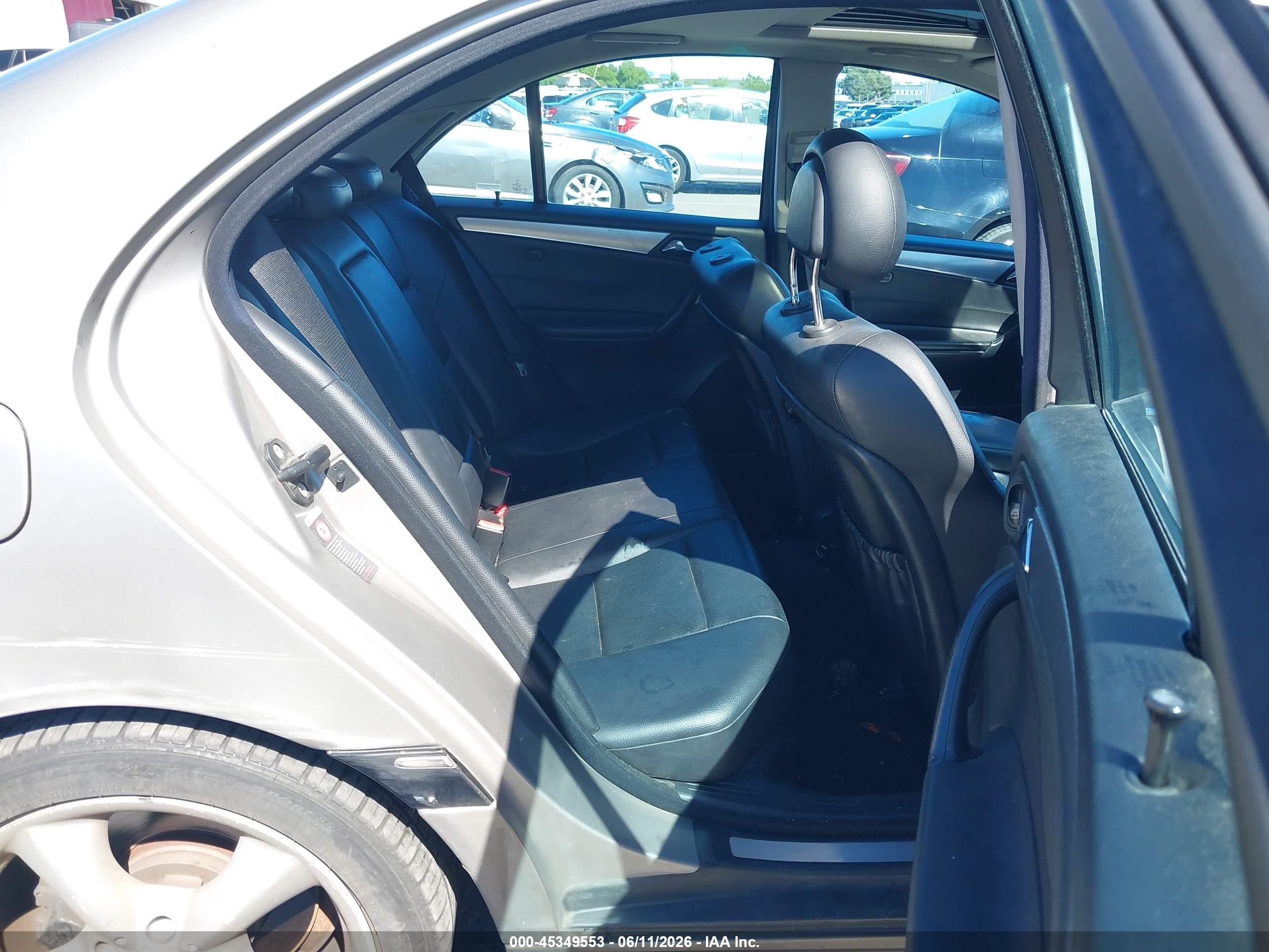 2005 Mercedes-benz C 230 Kompressor Sport Silver vin: WDBRF40J55F551310