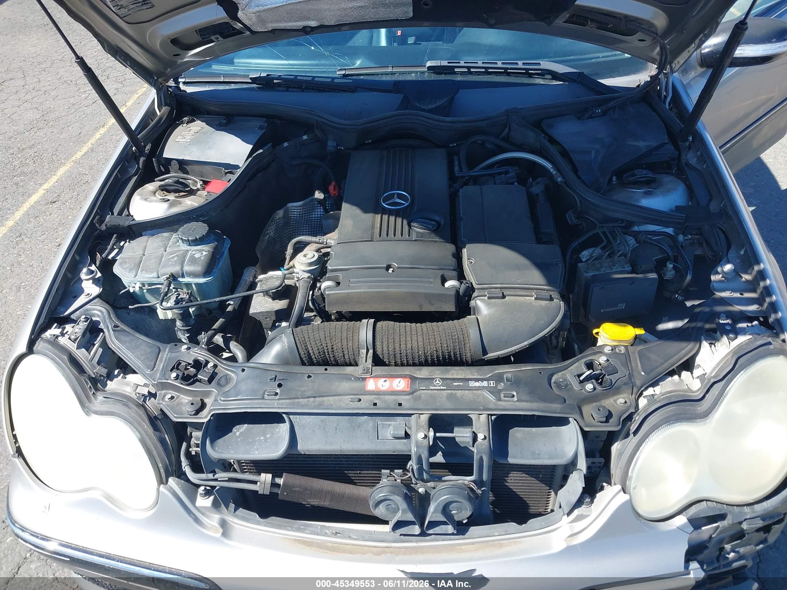 2005 Mercedes-benz C 230 Kompressor Sport Silver vin: WDBRF40J55F551310