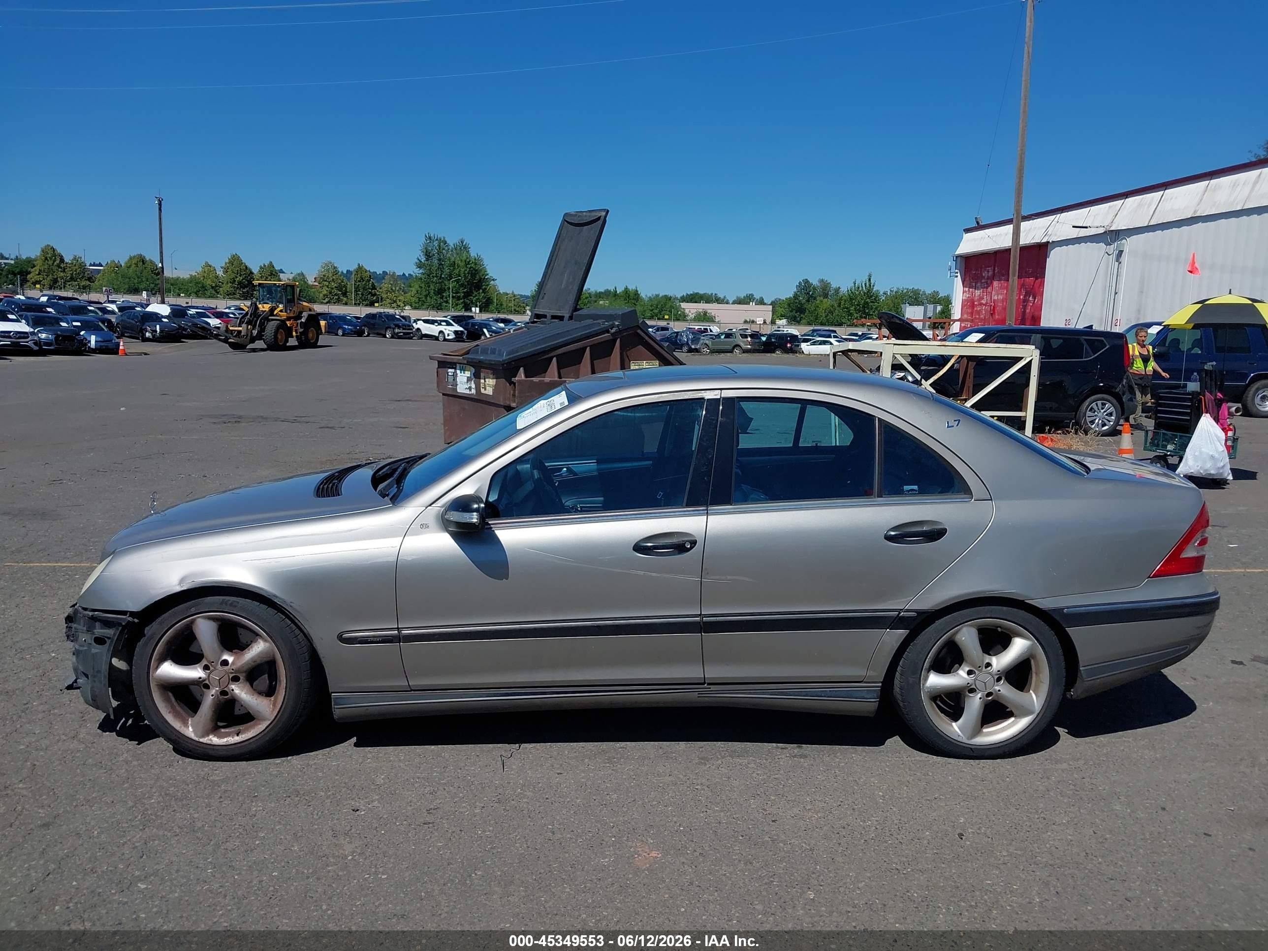 2005 Mercedes-benz C 230 Kompressor Sport Silver vin: WDBRF40J55F551310