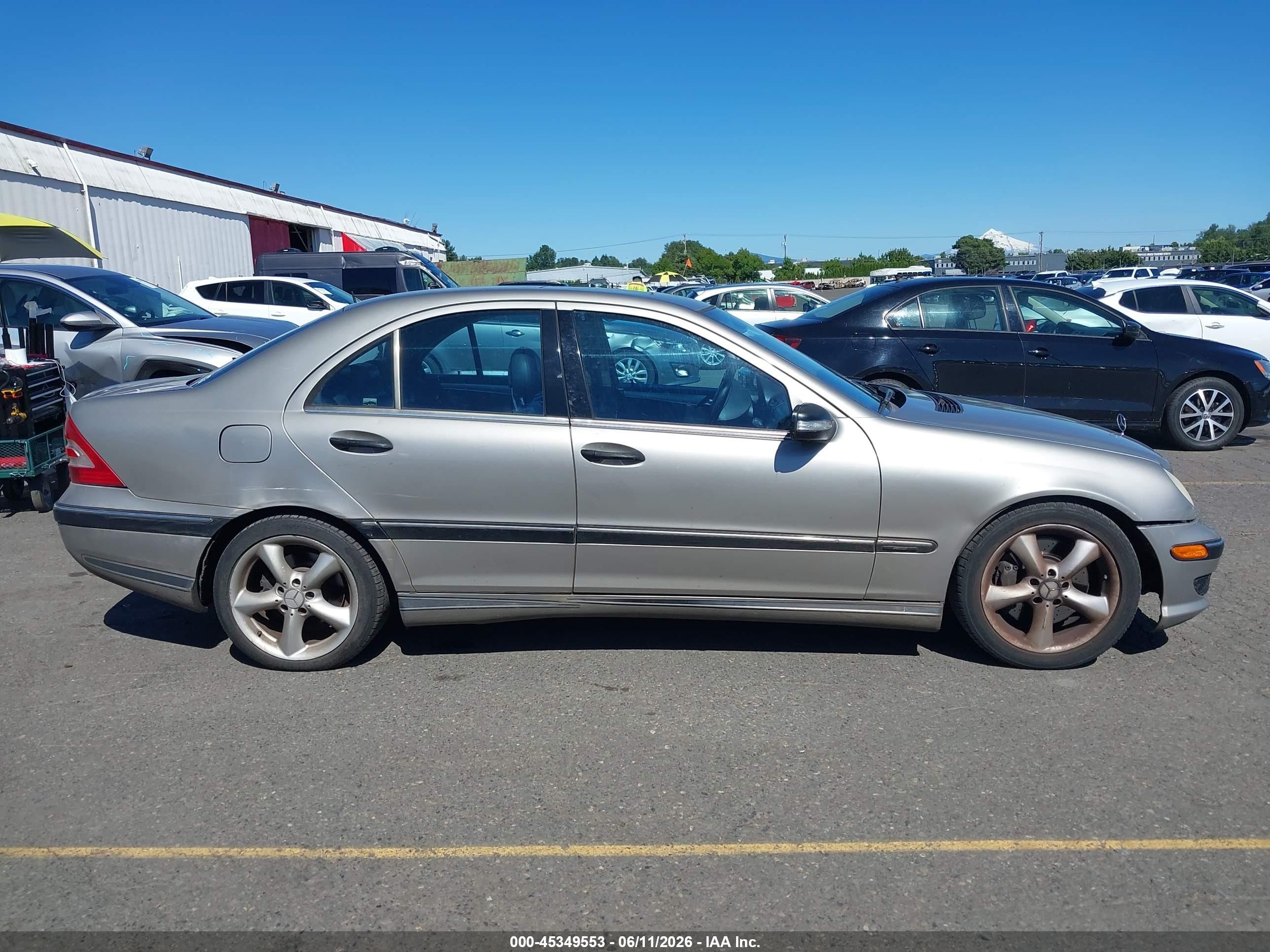 2005 Mercedes-benz C 230 Kompressor Sport Silver vin: WDBRF40J55F551310