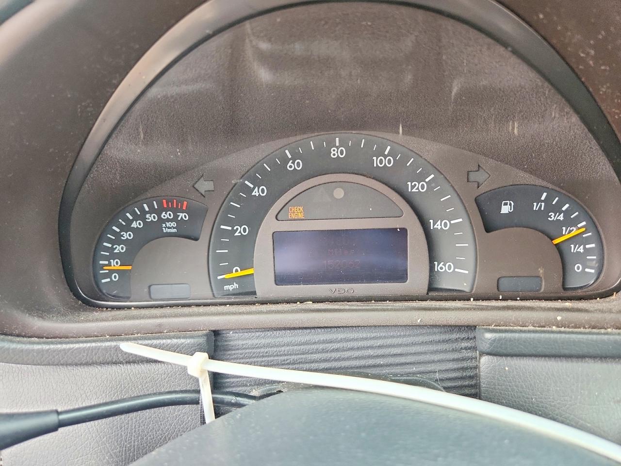 2004 Mercedes-benz C 230k Sport Sedan Красный vin: WDBRF40J64A565695