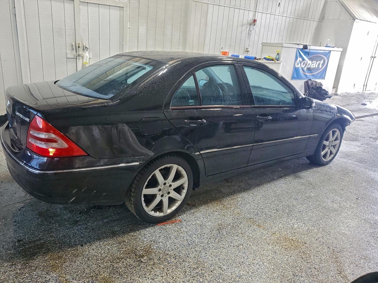 2004 Mercedes-benz C 230k Sport Sedan Black vin: WDBRF40J64F449724