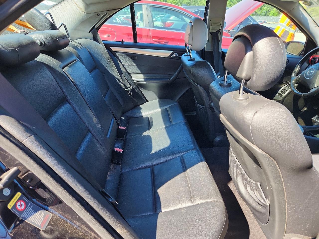 2005 Mercedes-benz C 230k Sport Sedan Черный vin: WDBRF40J65F615595