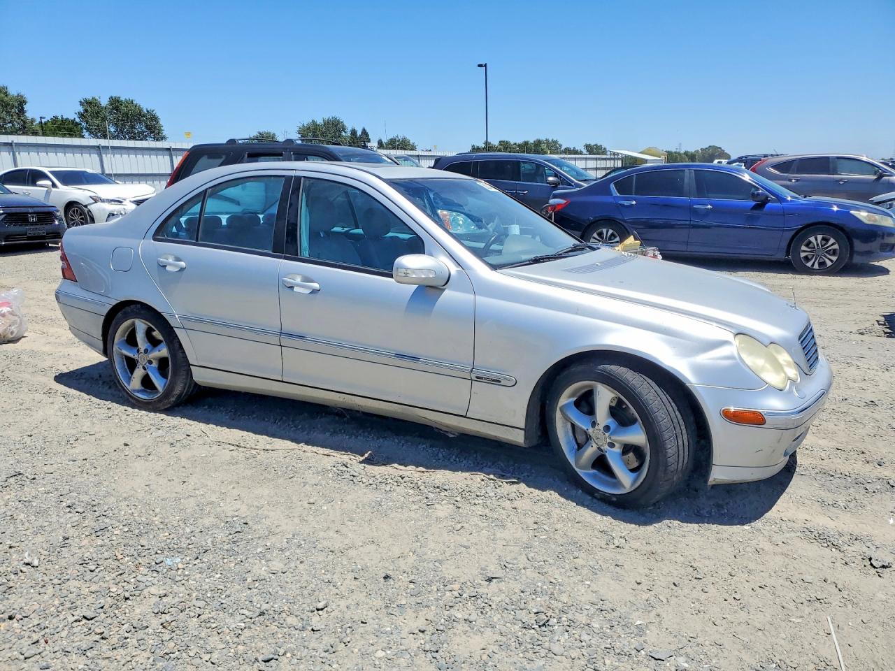 2004 Mercedes-benz C 230k Sport Sedan Silver vin: WDBRF40J74A629355
