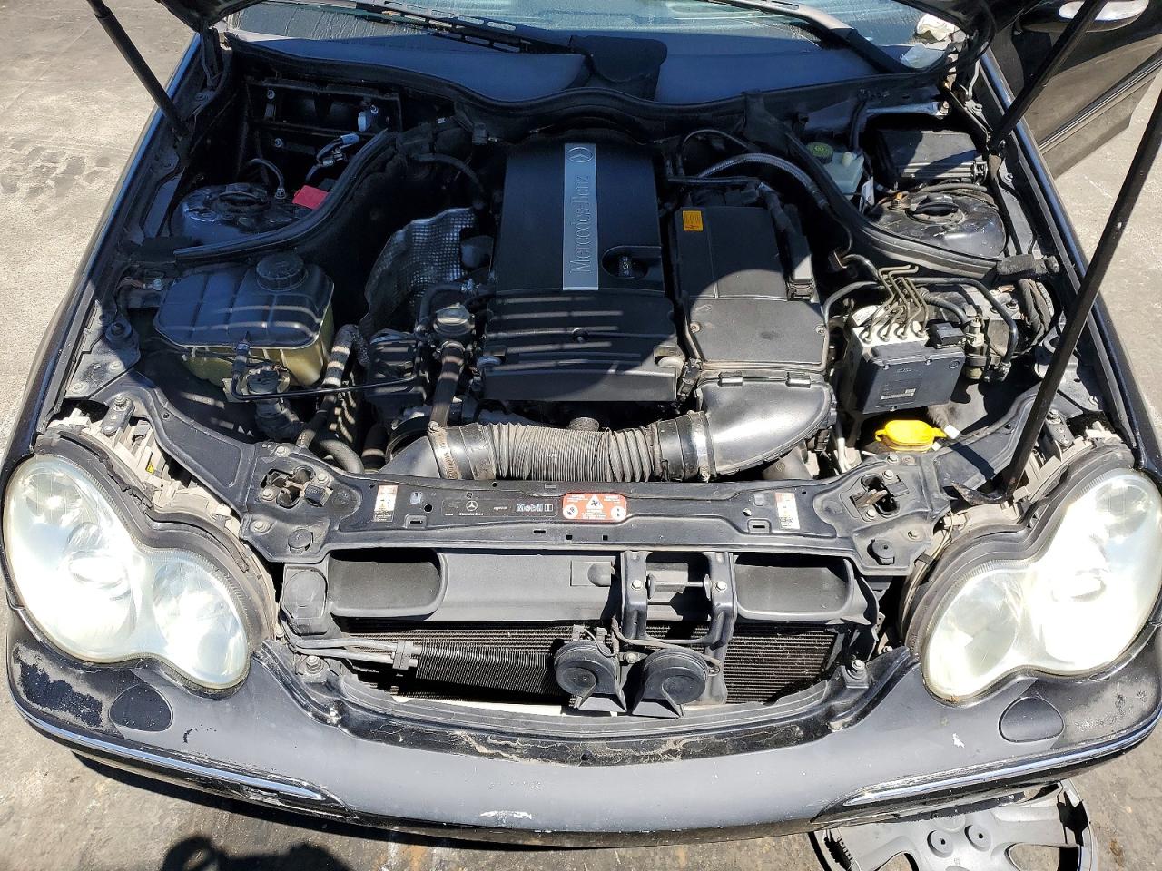 2004 Mercedes-benz C 230k Sport Sedan Black vin: WDBRF40J74F484482