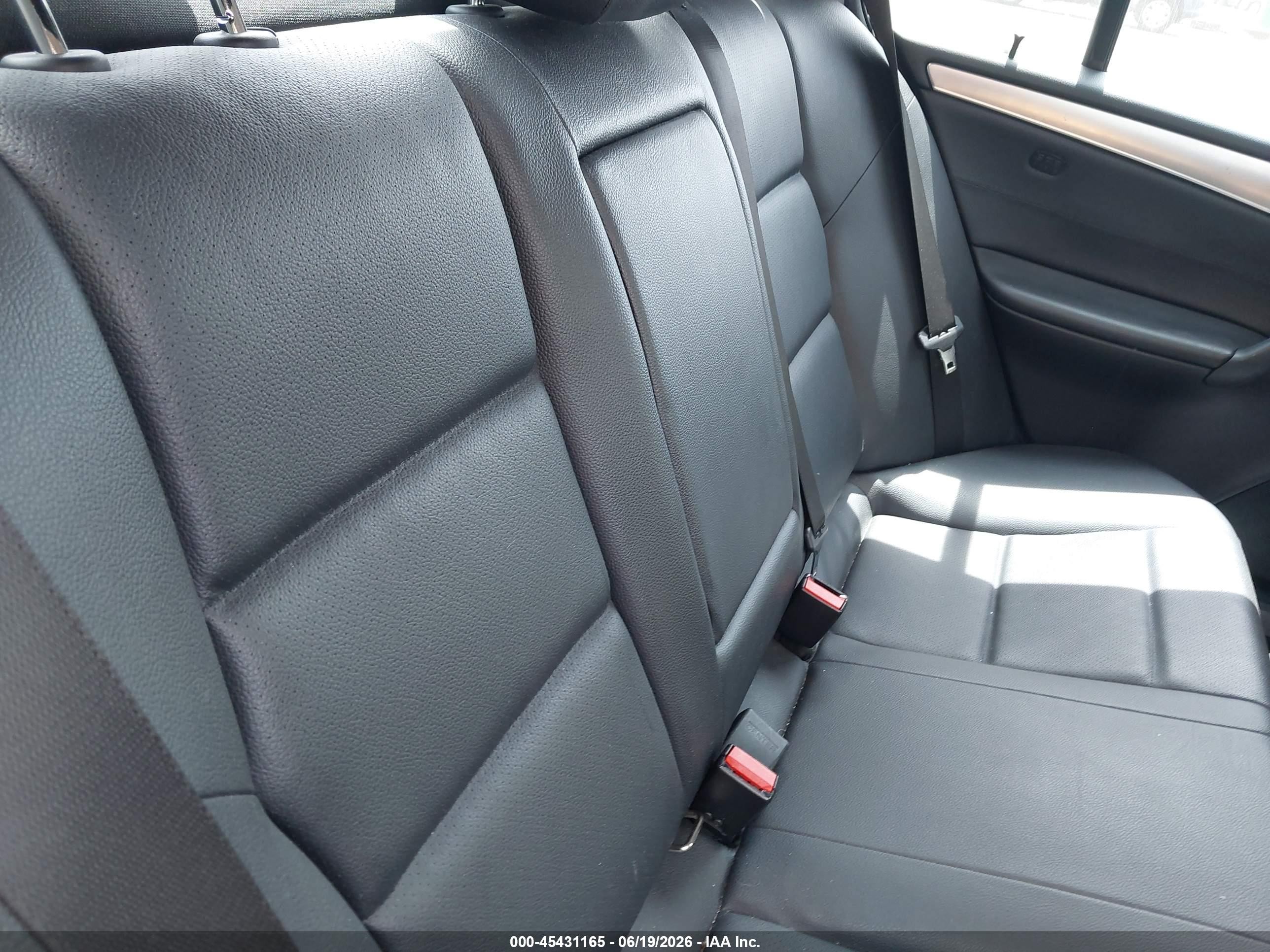 2005 Mercedes-benz C 230 Kompressor Sport Черный vin: WDBRF40J75F610972