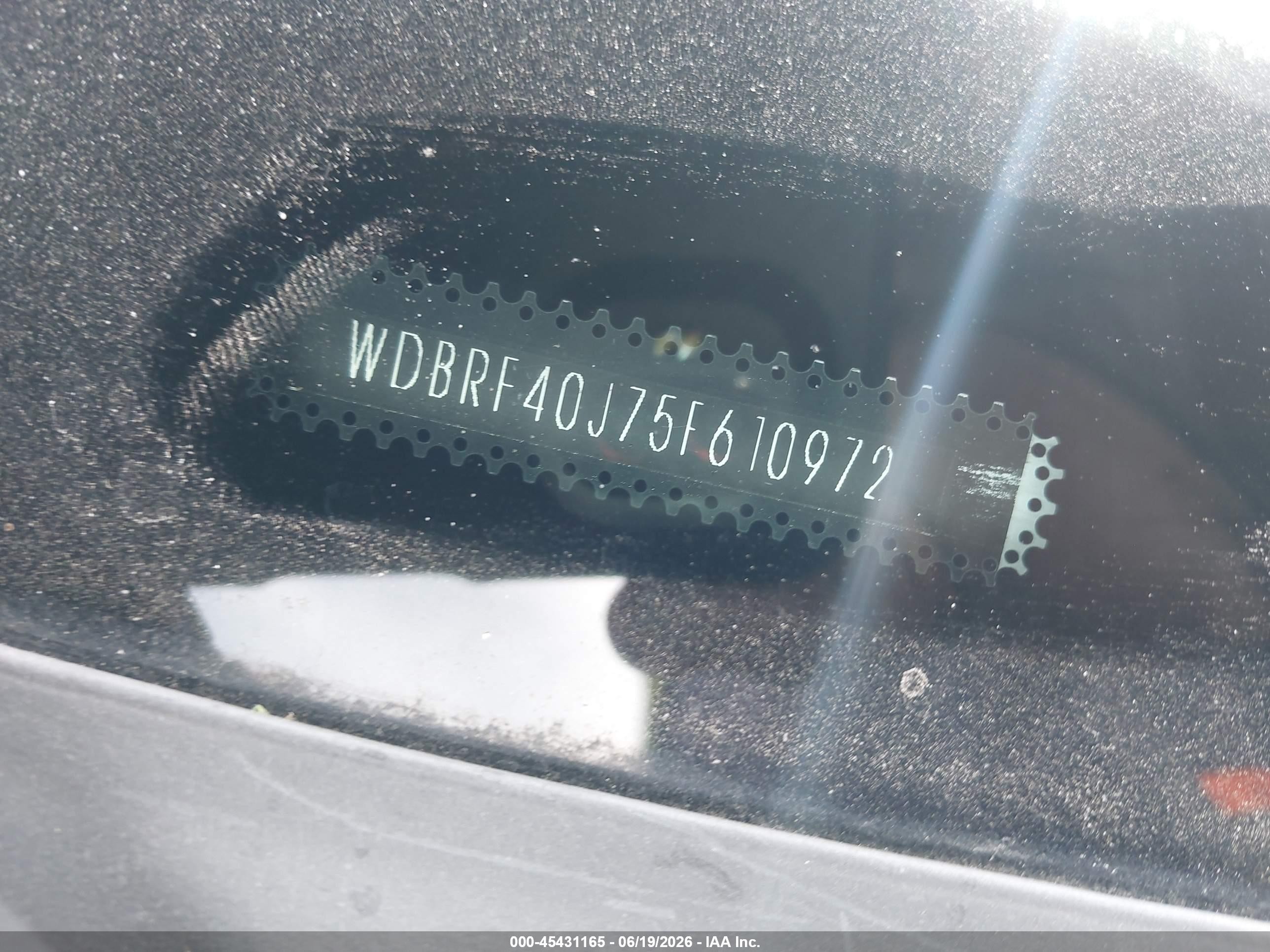 2005 Mercedes-benz C 230 Kompressor Sport Черный vin: WDBRF40J75F610972
