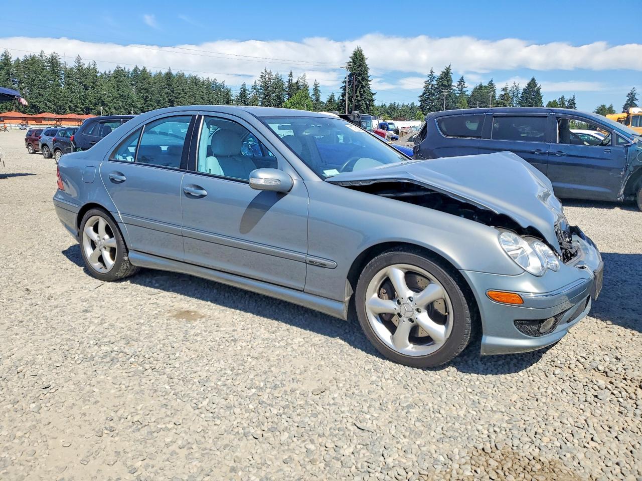 2005 Mercedes-benz C 230k Sport Sedan Серый vin: WDBRF40J75F706553
