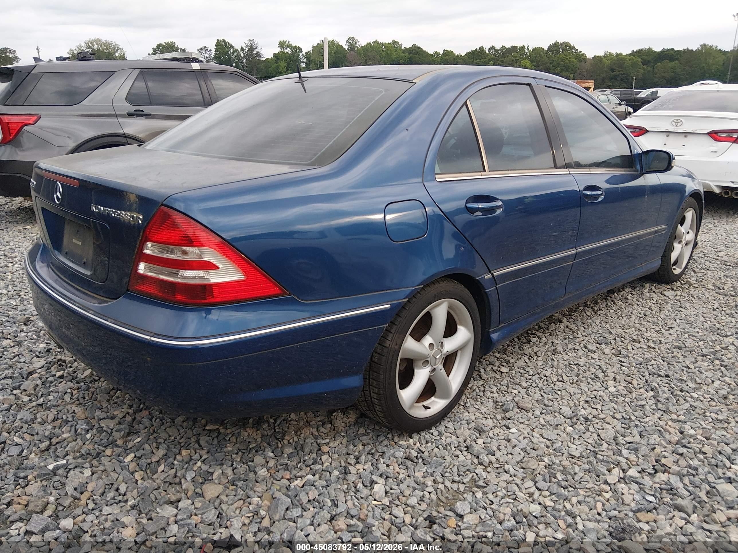 2005 Mercedes-benz C 230 Kompressor Sport Blue vin: WDBRF40J75F721487