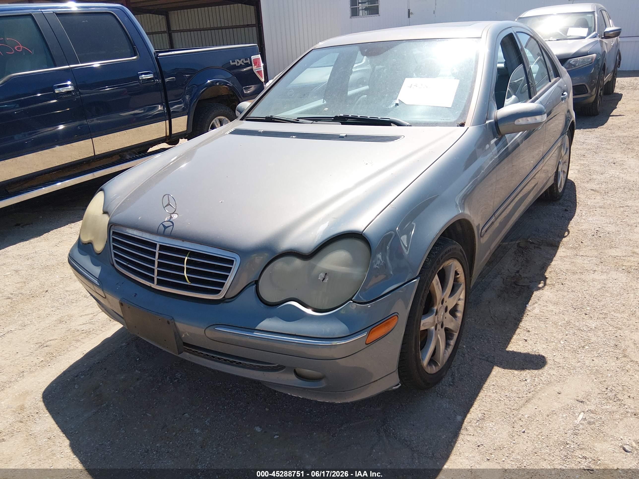 2004 Mercedes-benz C 230k Sport Sedan Light Blue vin: WDBRF40J84A558988