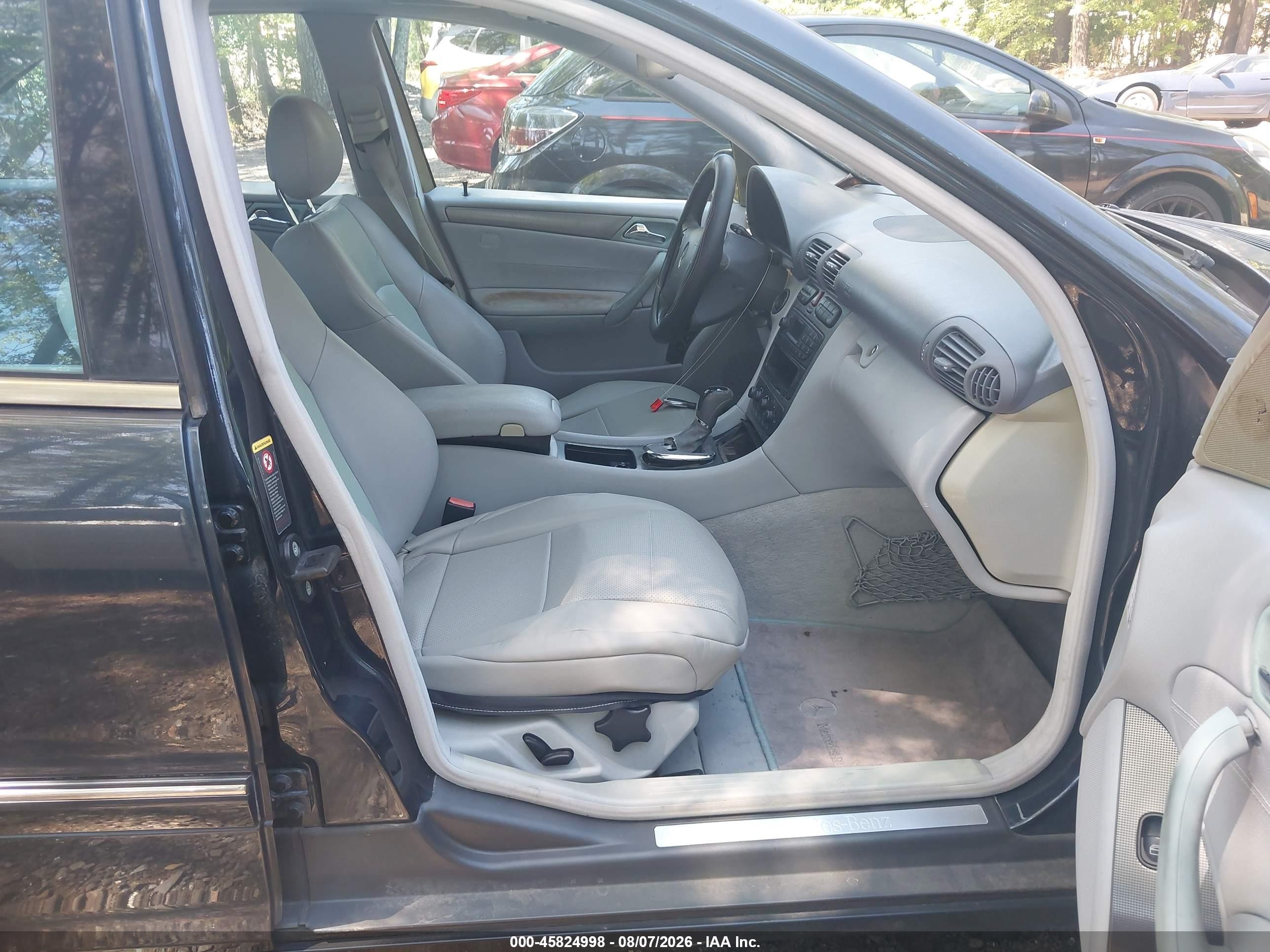 2004 Mercedes-benz C 230 Kompressor Sport/sport Gray vin: WDBRF40J84A563074