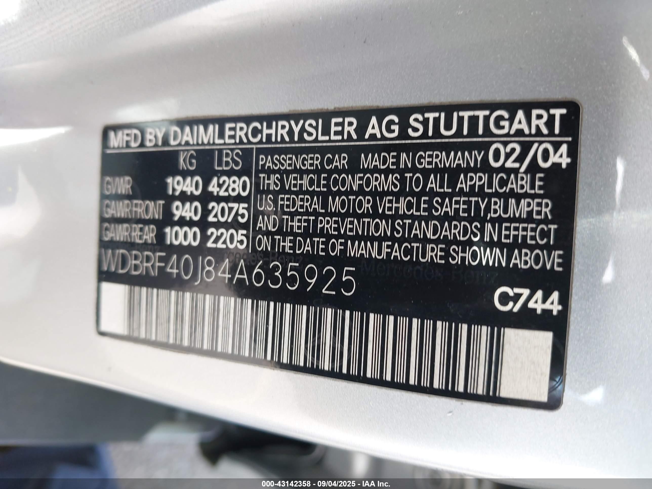 2004 Mercedes-benz C 230 Kompressor Sport/sport Silver vin: WDBRF40J84A635925