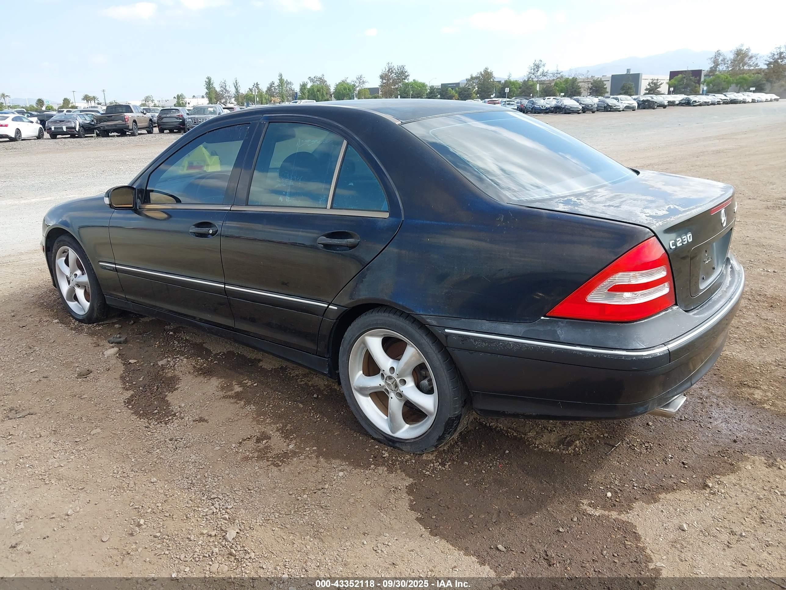 2004 Mercedes-benz C 230 Kompressor Sport/sport Черный vin: WDBRF40J84A643409