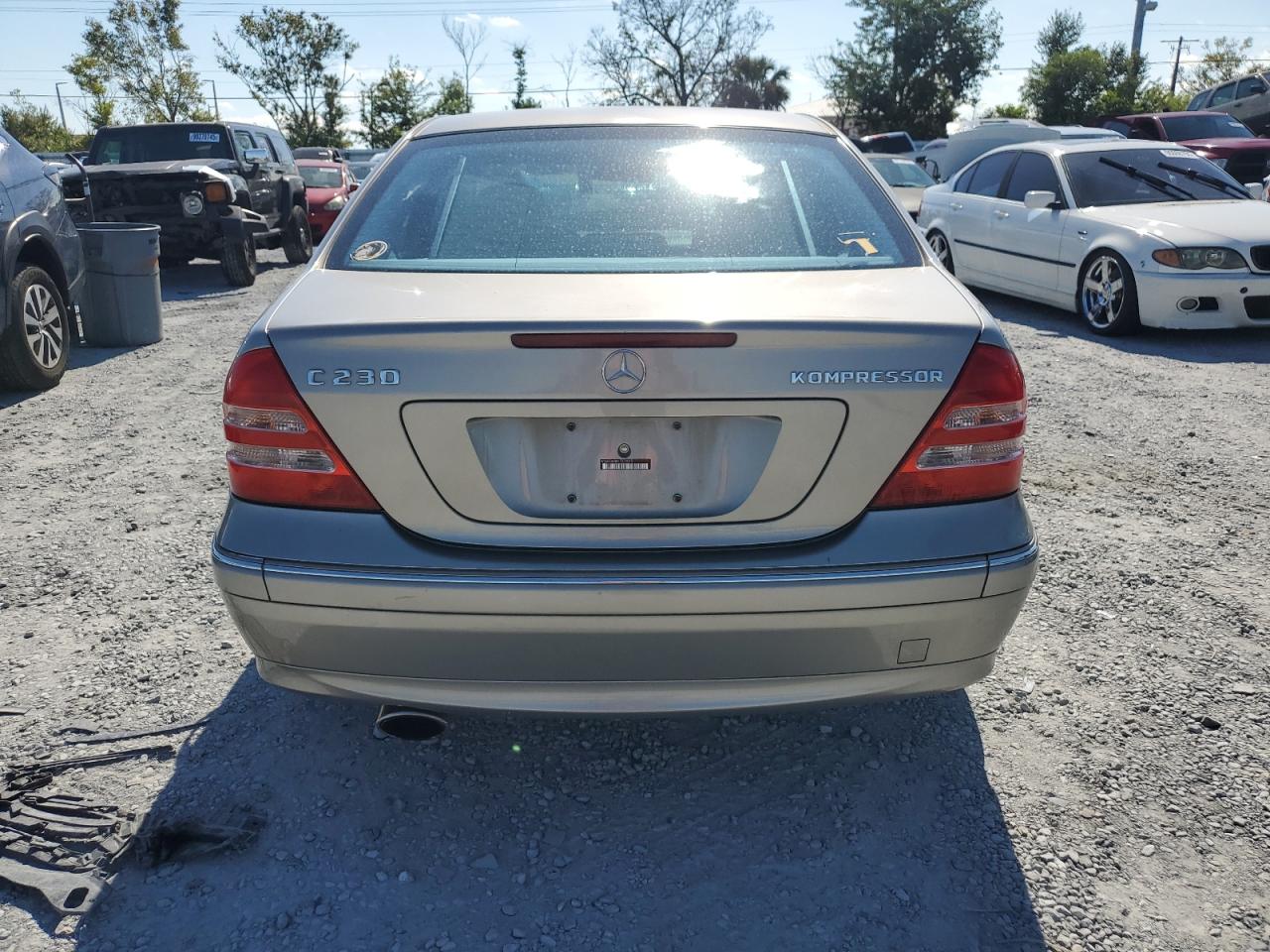 2004 Mercedes-benz C 230k Sport Sedan Cream vin: WDBRF40J84F532815