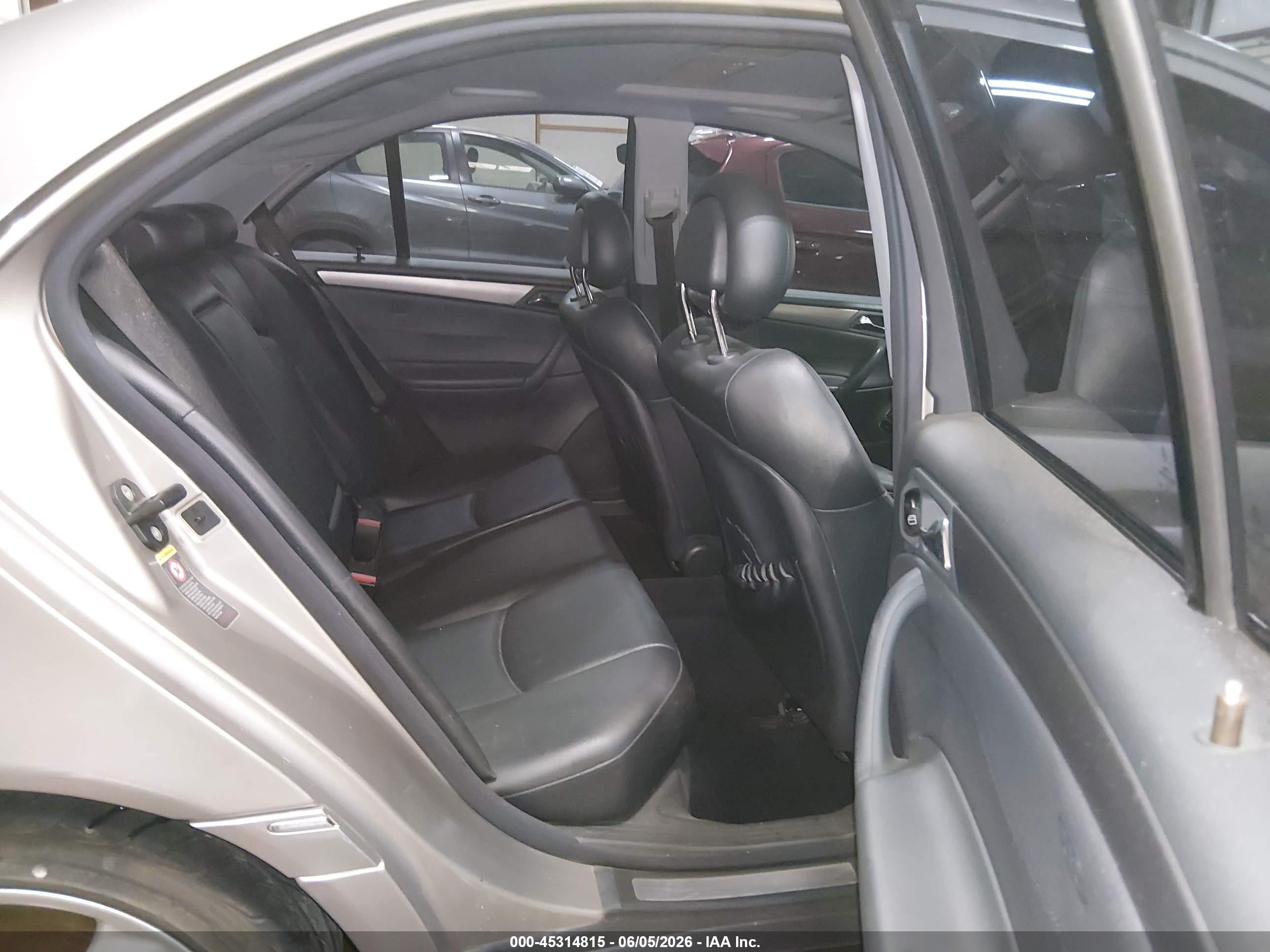 2004 Mercedes-benz C 230 Kompressor Sport/sport Серебряный vin: WDBRF40J84F547573
