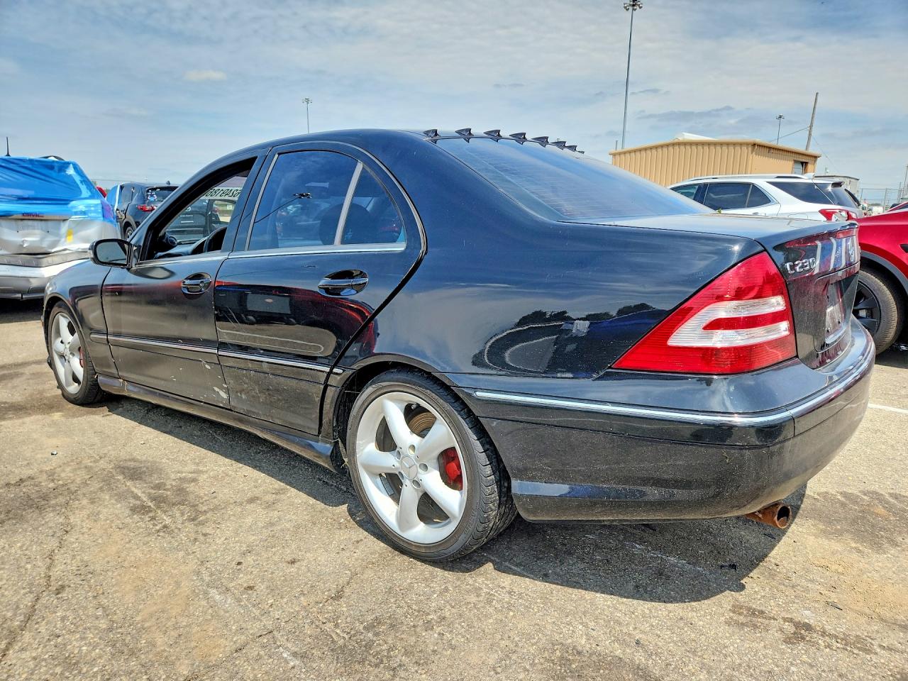 2005 Mercedes-benz C 230k Sport Sedan Черный vin: WDBRF40J85F664085