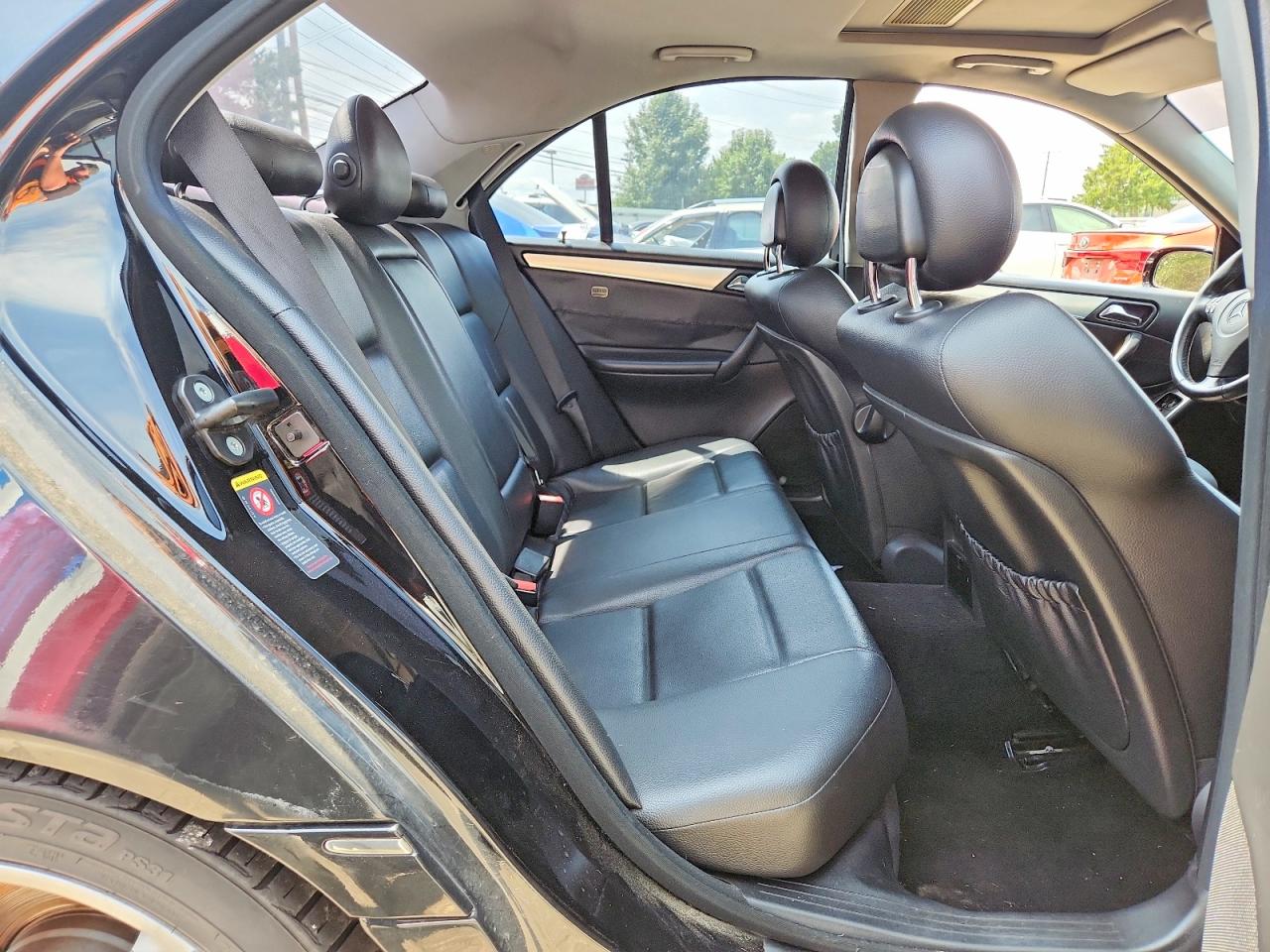 2005 Mercedes-benz C 230k Sport Sedan Черный vin: WDBRF40J85F664085