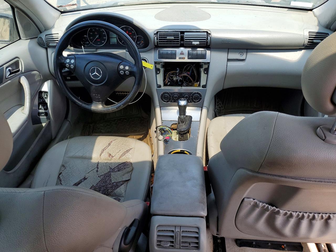 2005 Mercedes-benz C 230k Sport Sedan Черный vin: WDBRF40J85F681467