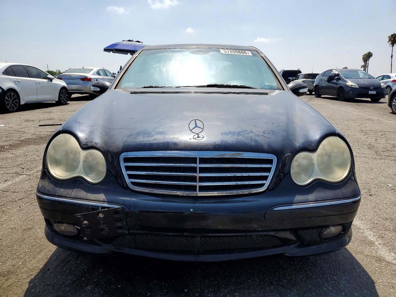 2005 Mercedes-benz C 230k Sport Sedan Черный vin: WDBRF40J85F681467