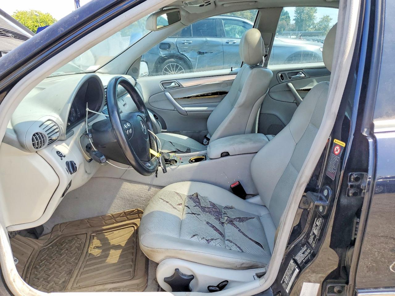 2005 Mercedes-benz C 230k Sport Sedan Черный vin: WDBRF40J85F681467