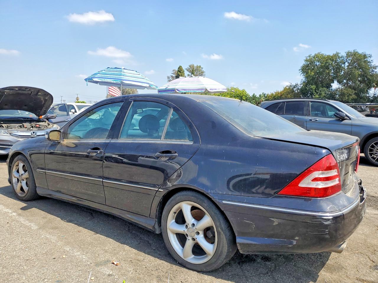 2005 Mercedes-benz C 230k Sport Sedan Черный vin: WDBRF40J85F681467
