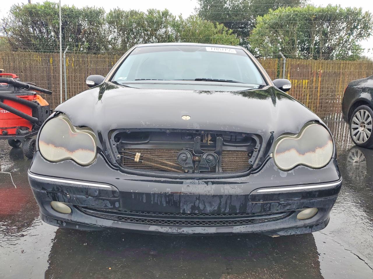 2004 Mercedes-benz C 230k Sport Sedan Black vin: WDBRF40J94A630636