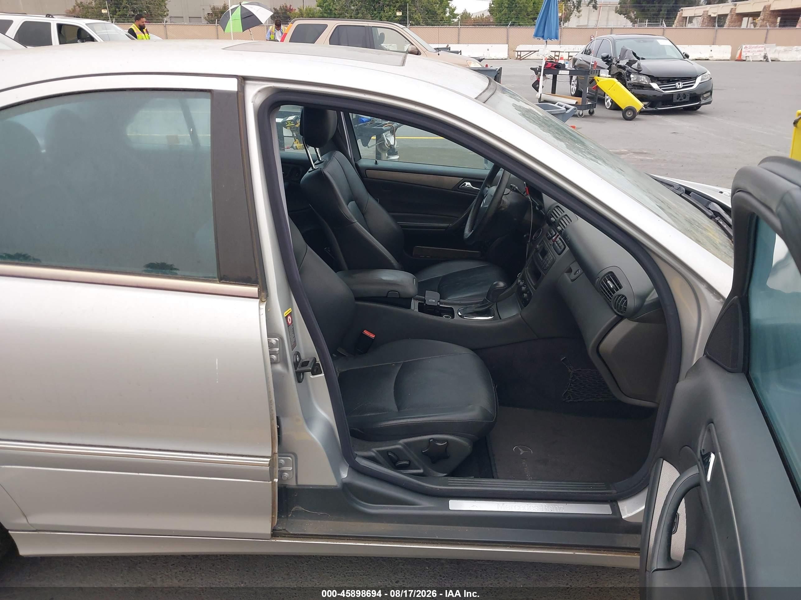 2004 Mercedes-benz C 230 Kompressor Sport/sport Gray vin: WDBRF40J94F552894