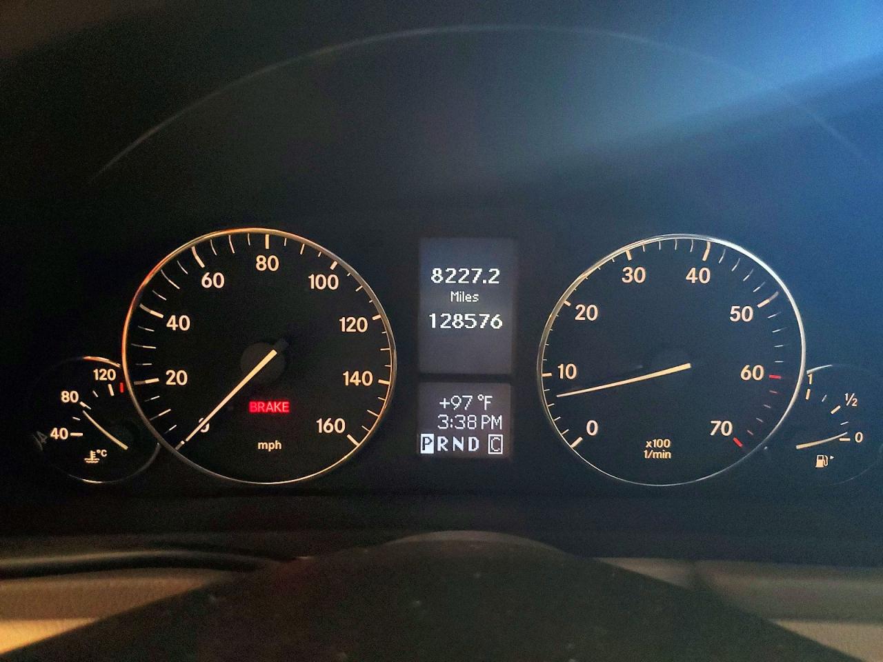 2005 Mercedes-benz C 230k Sport Sedan Red vin: WDBRF40JX5F716543