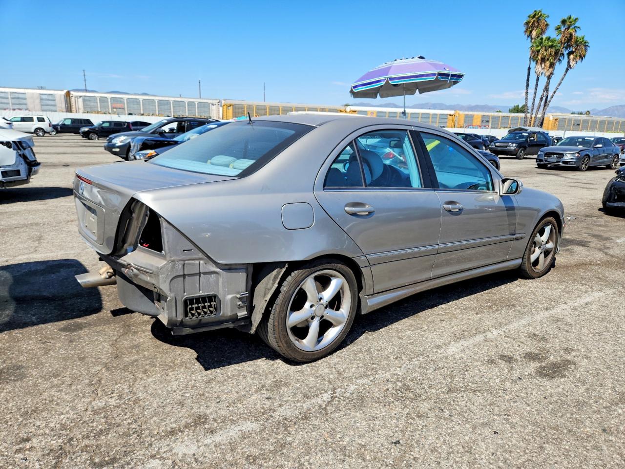 2006 Mercedes-benz C 230 Gray vin: WDBRF52H06A836303