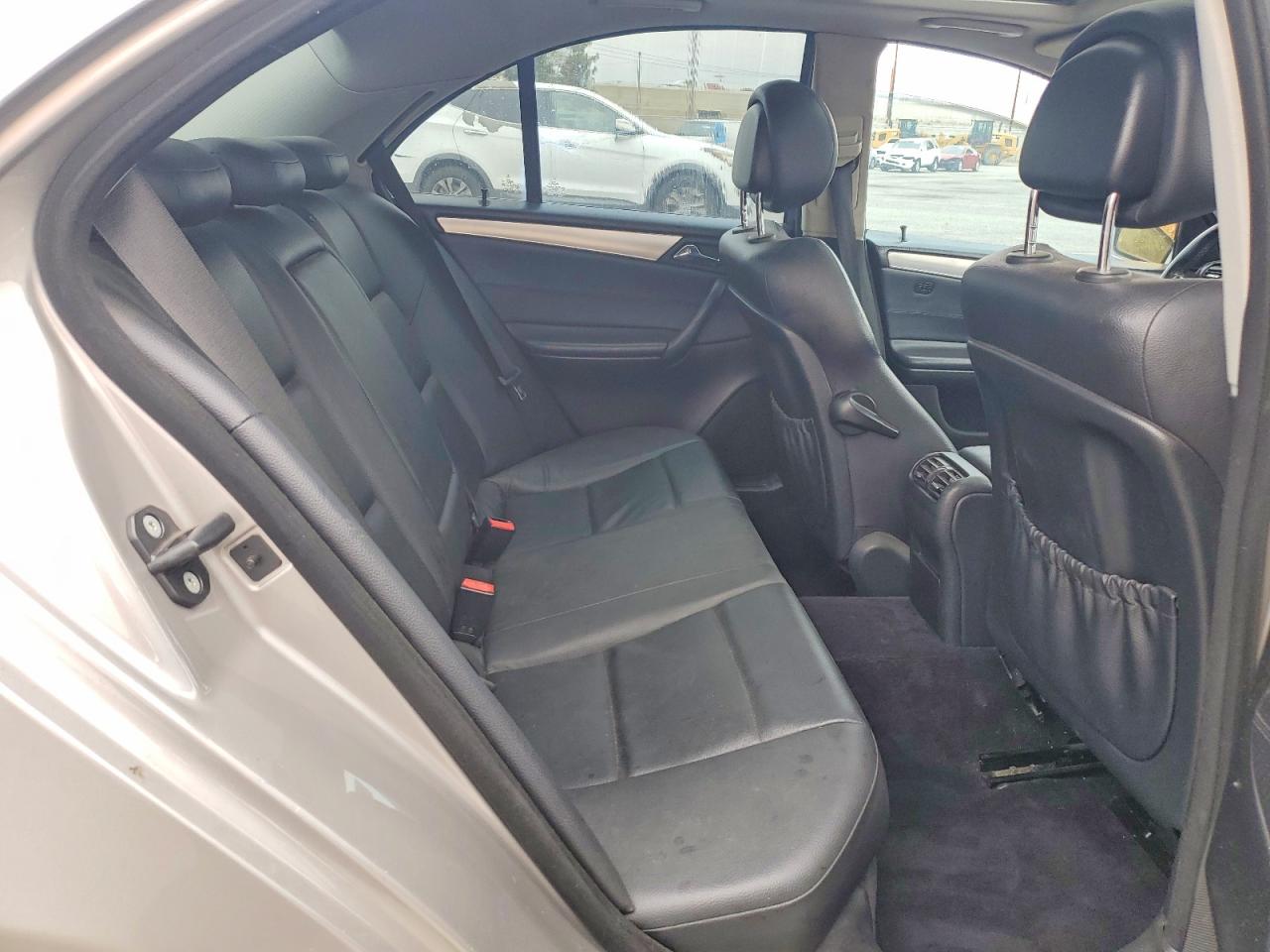 2006 Mercedes-benz C-class C230 Silver vin: WDBRF52H06F755885