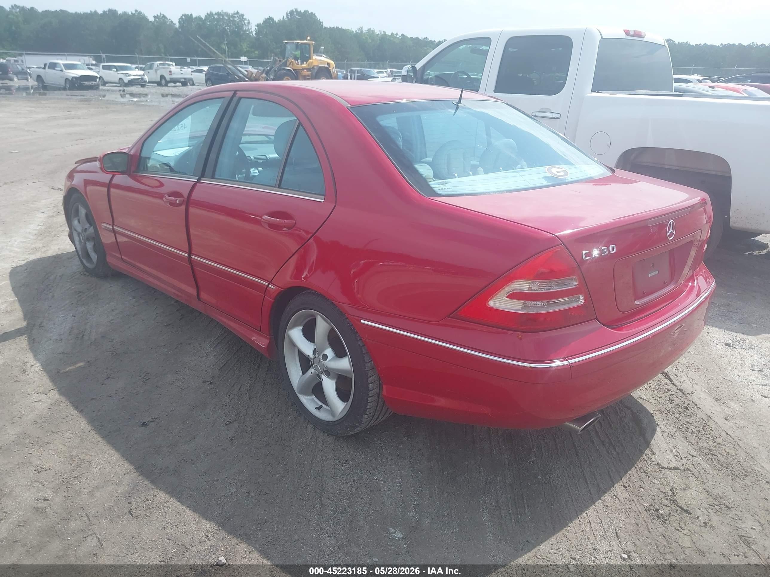 2006 Mercedes-benz C-class Sport Red vin: WDBRF52H06F757006