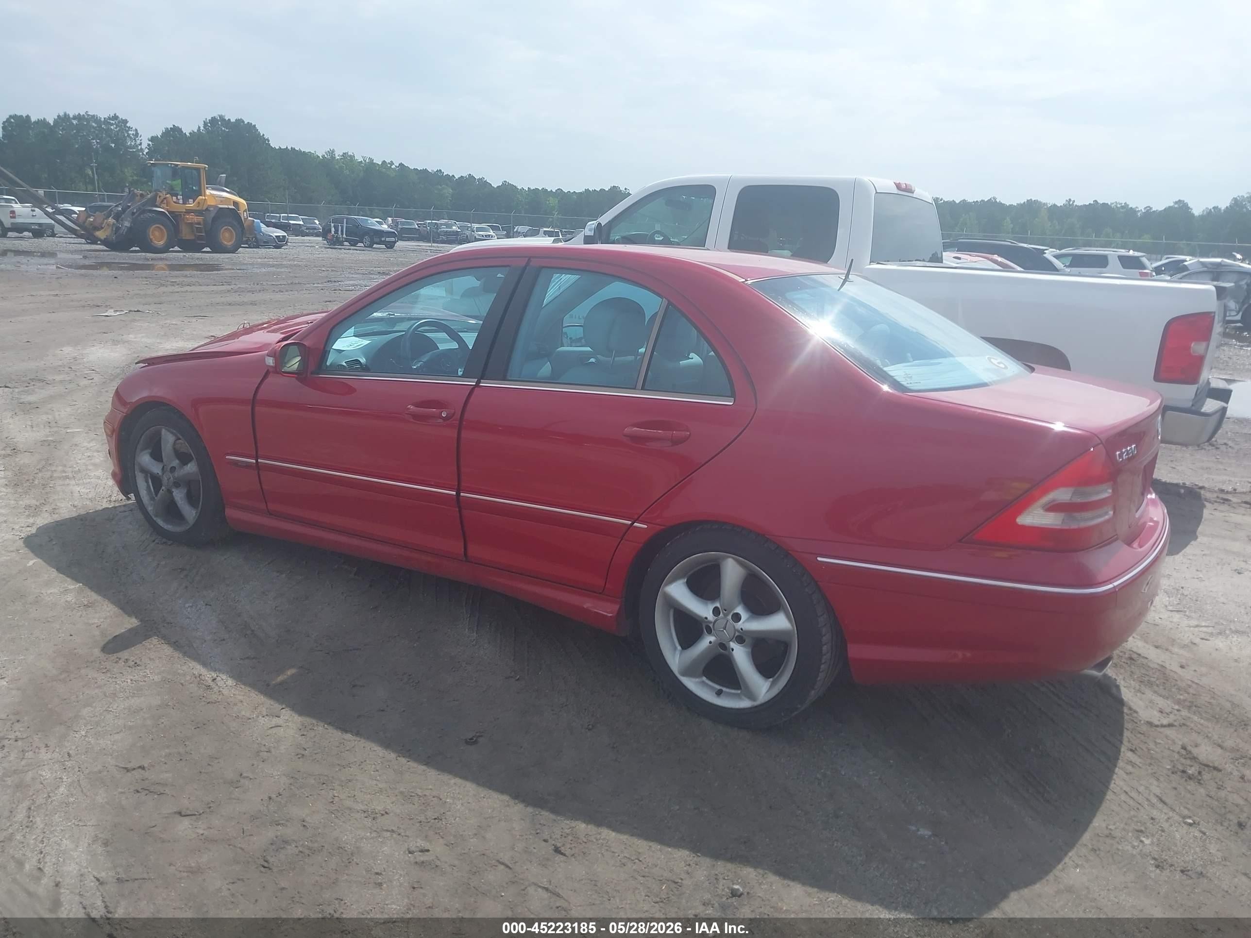 2006 Mercedes-benz C-class Sport Red vin: WDBRF52H06F757006
