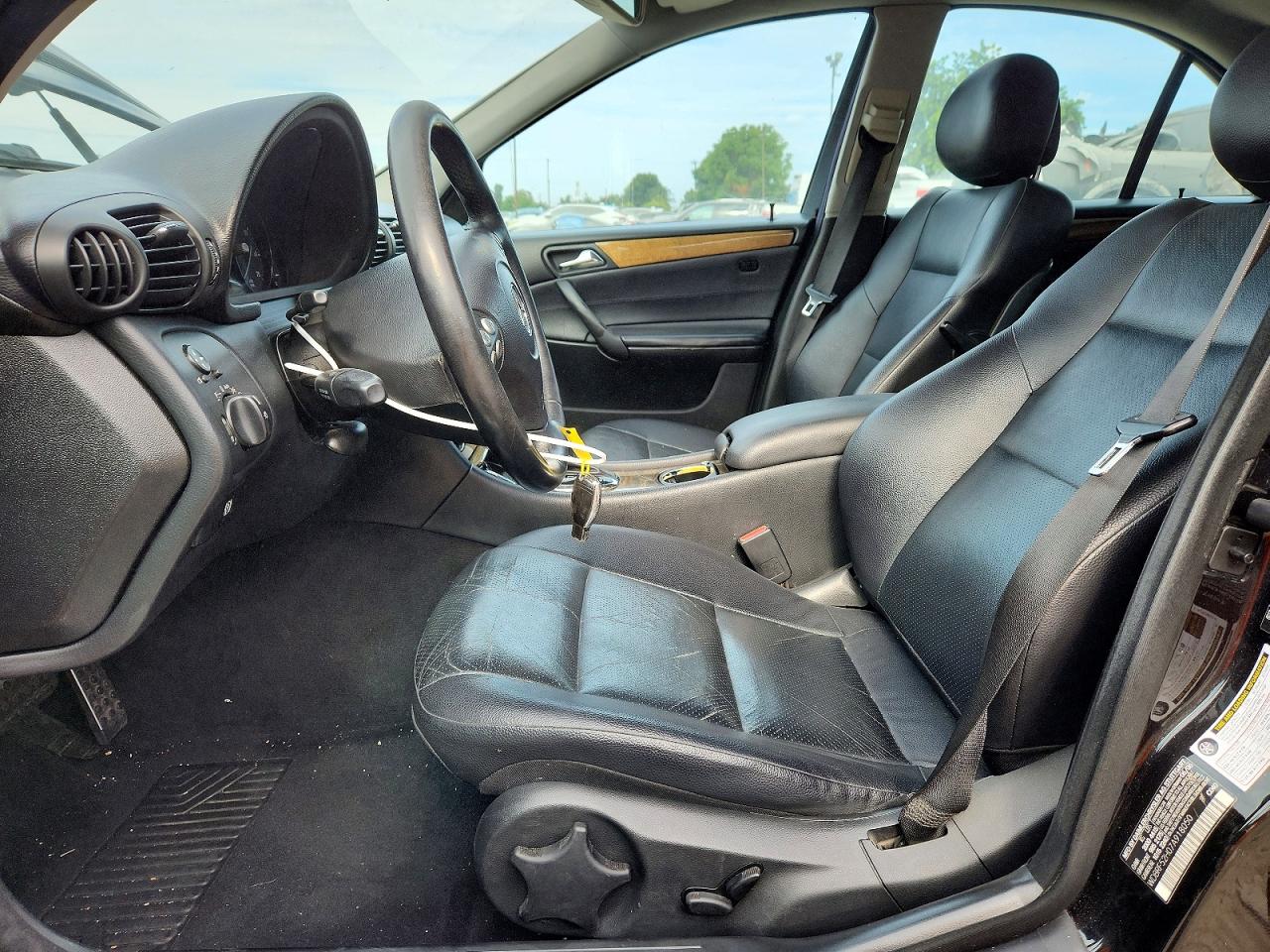 2007 Mercedes-benz C 230 Black vin: WDBRF52H07A918050