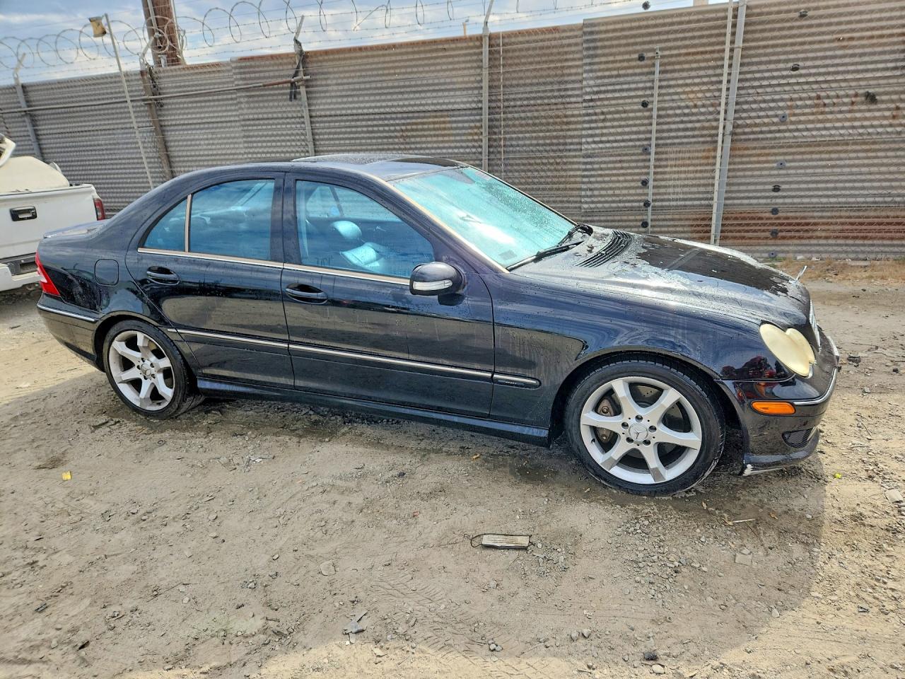 2007 Mercedes-benz C 230 Black vin: WDBRF52H07A918050
