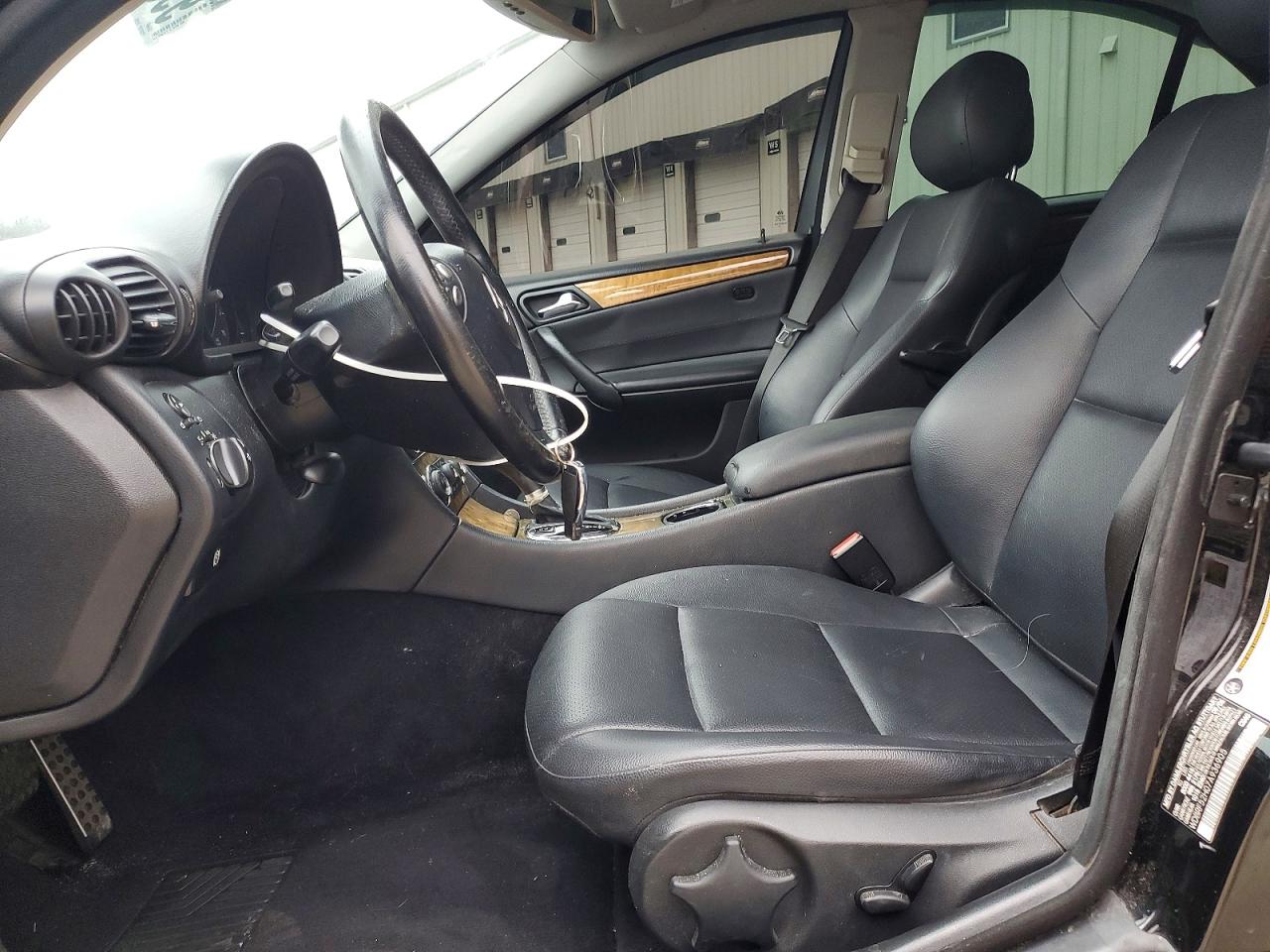 2007 Mercedes-benz C 230 Black vin: WDBRF52H07A936905