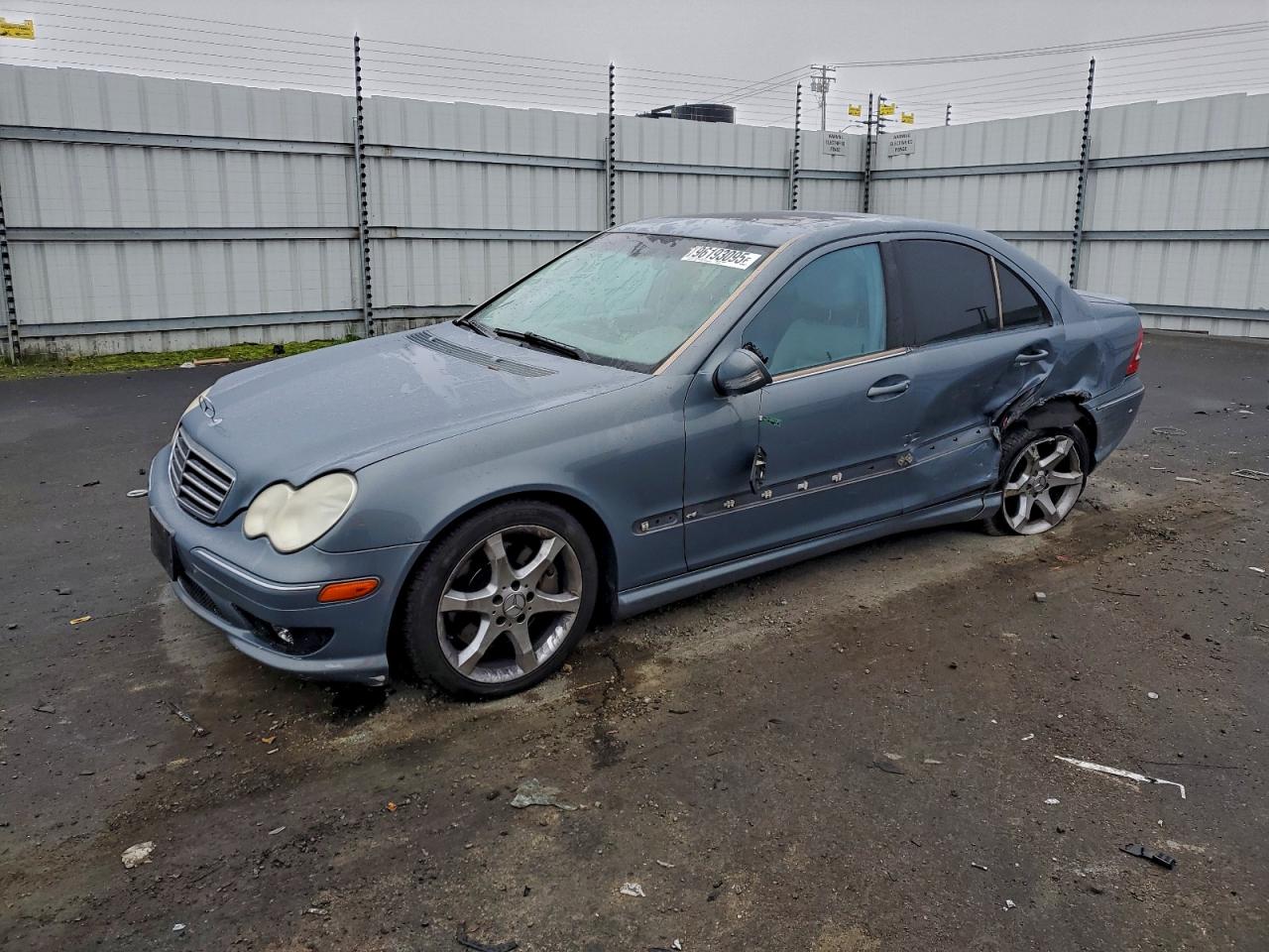 2007 Mercedes-benz C 230 Blue vin: WDBRF52H07F846074