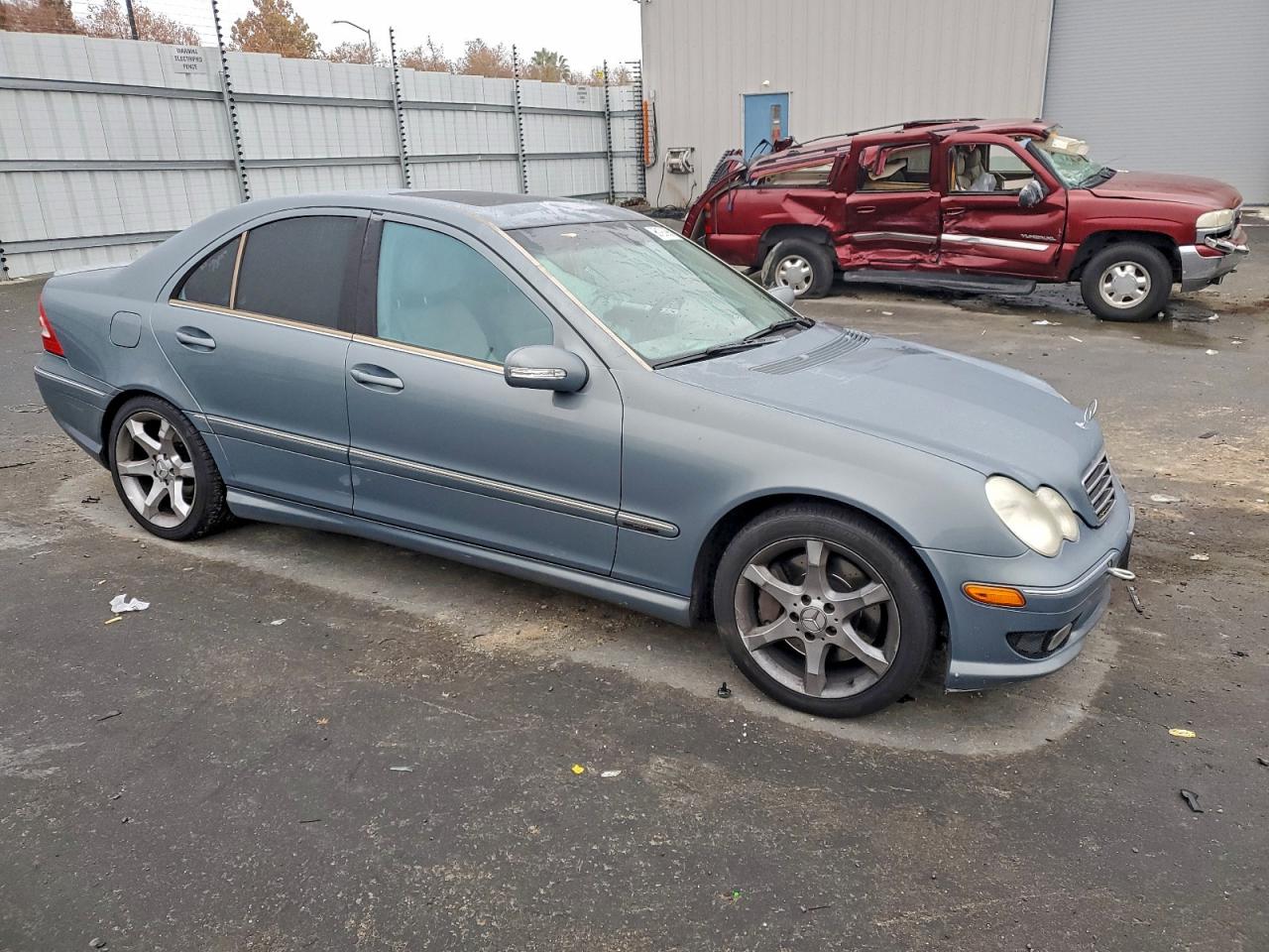 2007 Mercedes-benz C 230 Синий vin: WDBRF52H07F846074