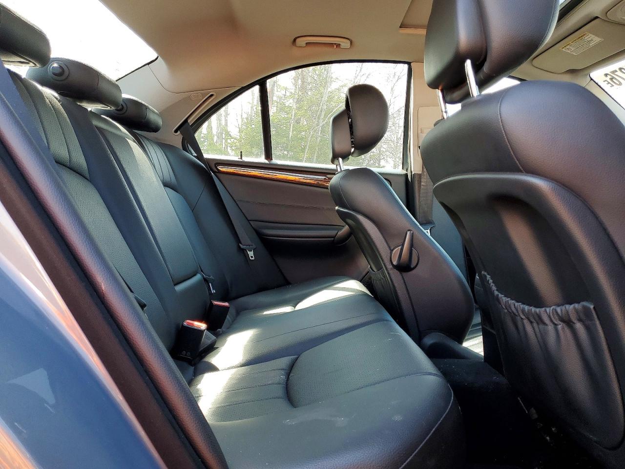 2007 Mercedes-benz C 230 Blue vin: WDBRF52H07F866700