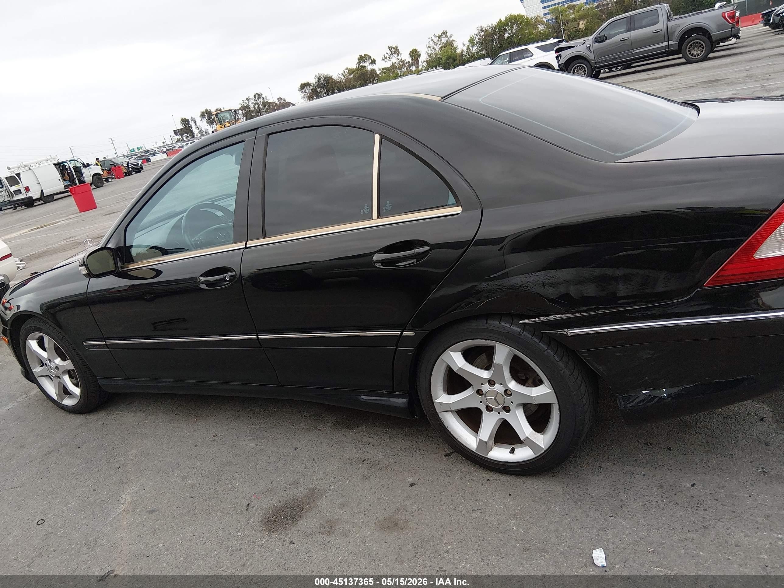 2007 Mercedes-benz C 230 Sport Black vin: WDBRF52H07F929004