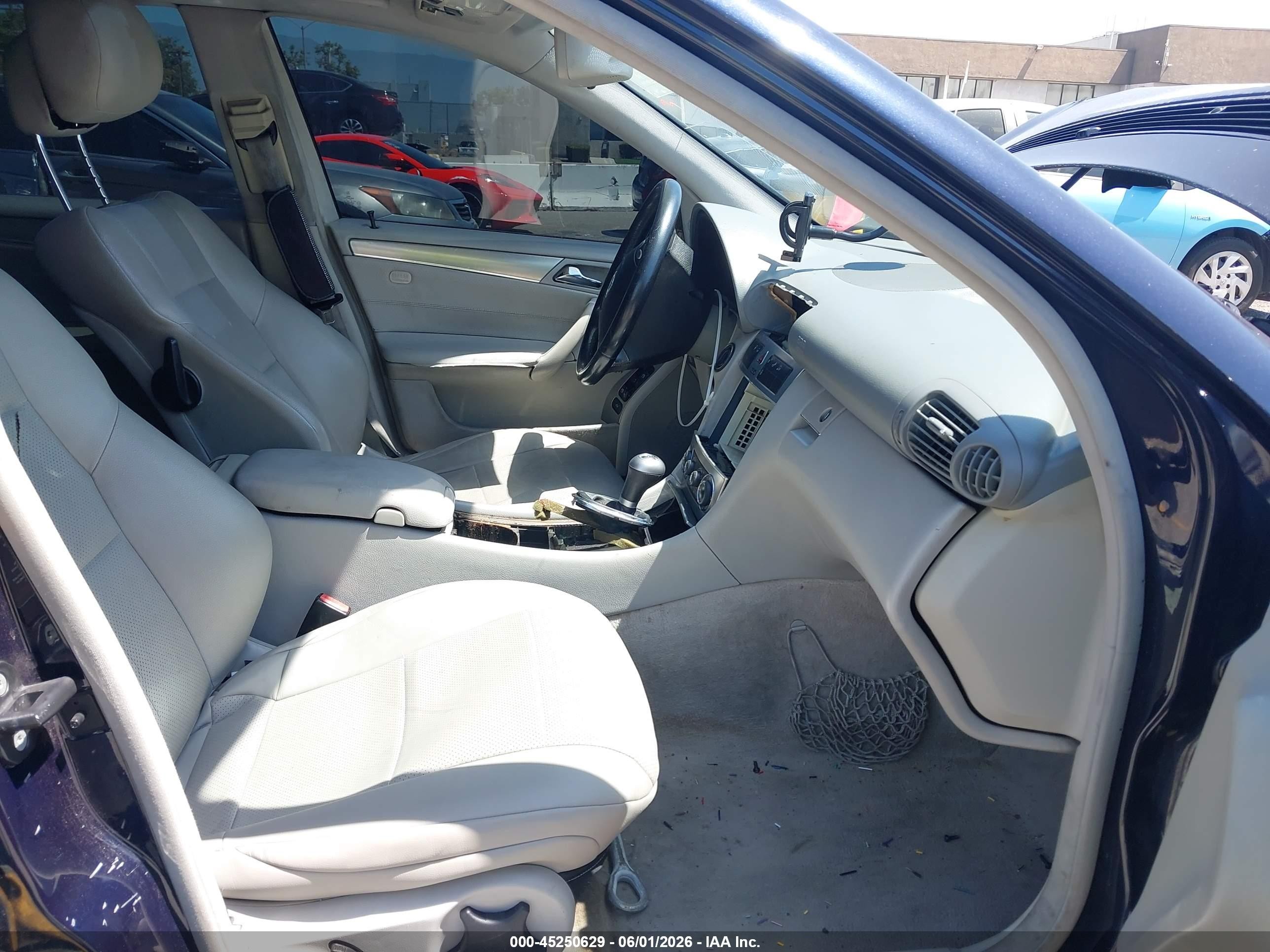 2006 Mercedes-benz C-class Sport Blue vin: WDBRF52H16F742403