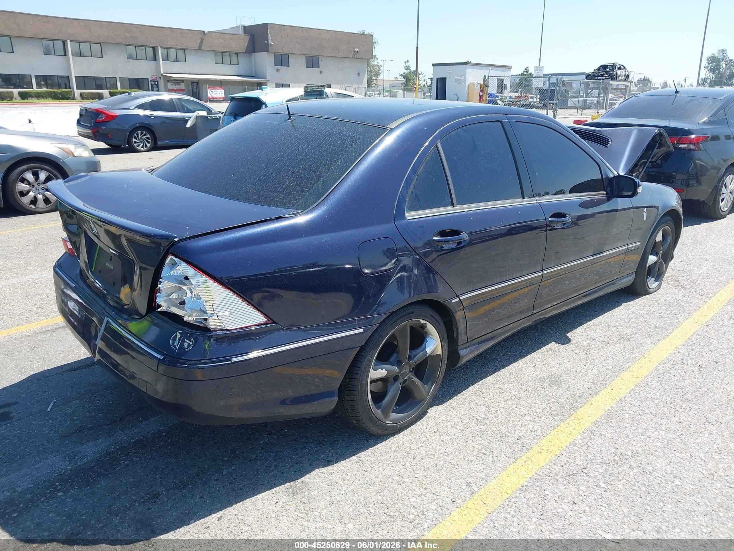 2006 Mercedes-benz C-class Sport Blue vin: WDBRF52H16F742403