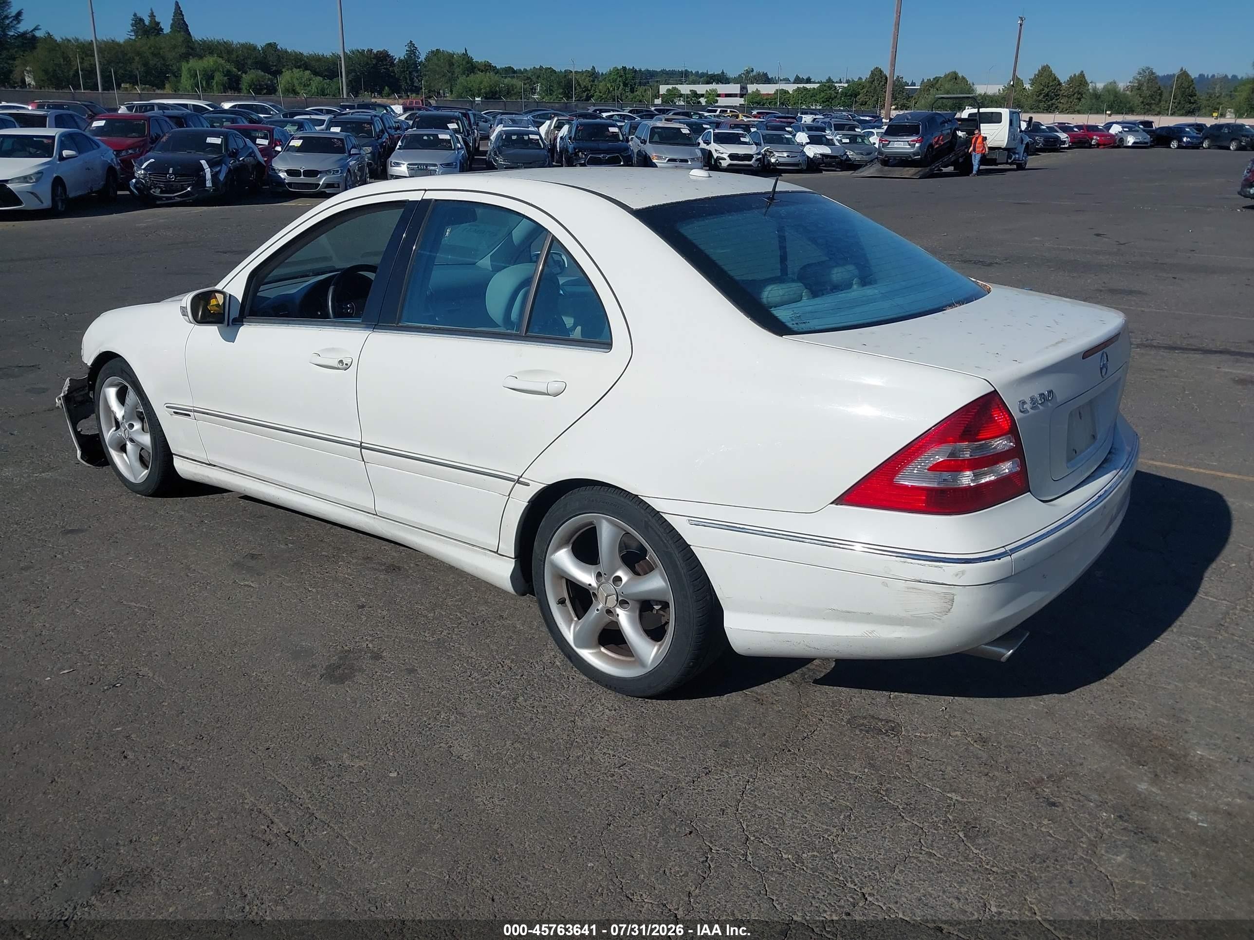 2006 Mercedes-benz C 230 Sport White vin: WDBRF52H16F800736