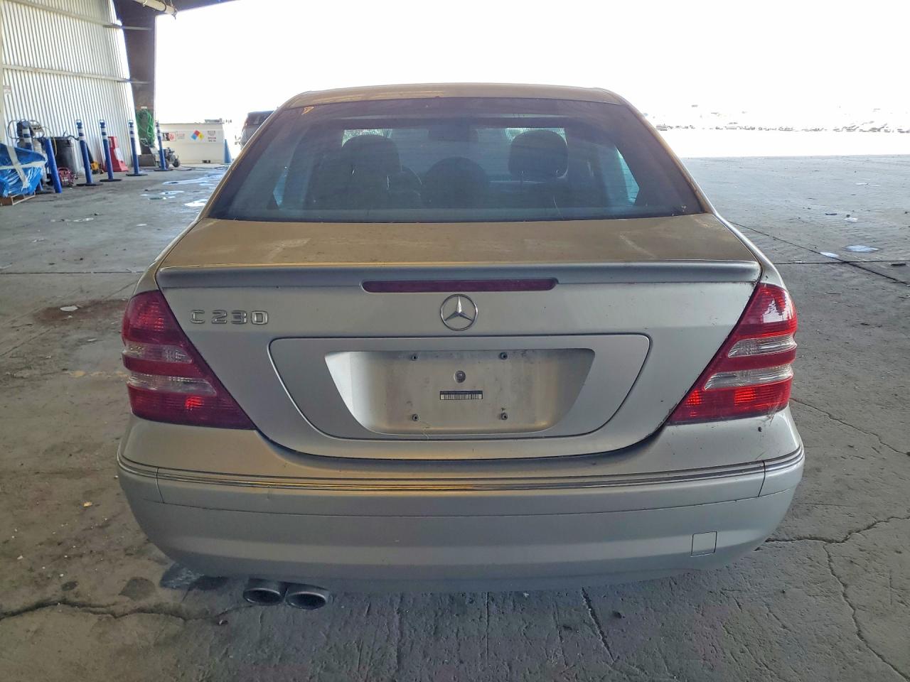 2007 Mercedes-benz C 230 Silver vin: WDBRF52H17A934516