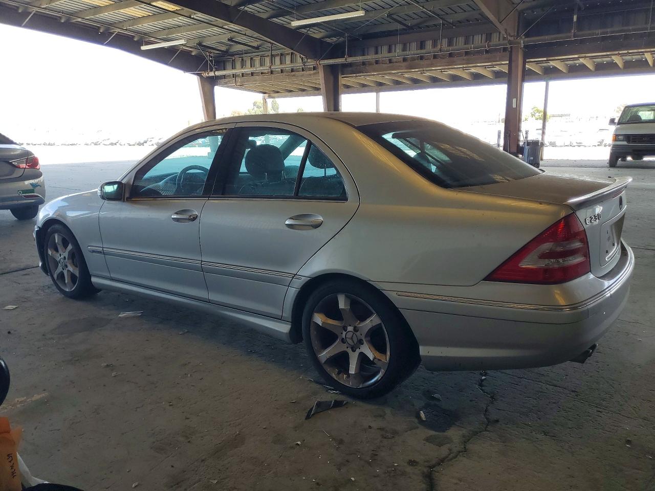 2007 Mercedes-benz C 230 Silver vin: WDBRF52H17A934516