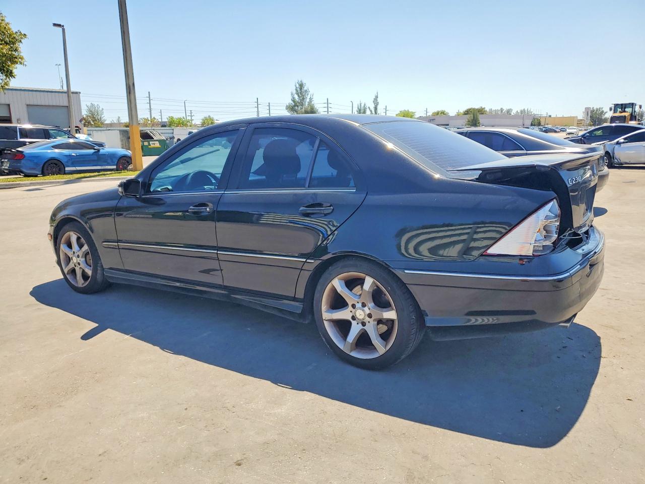 2007 Mercedes-benz C 230 Black vin: WDBRF52H17F884672
