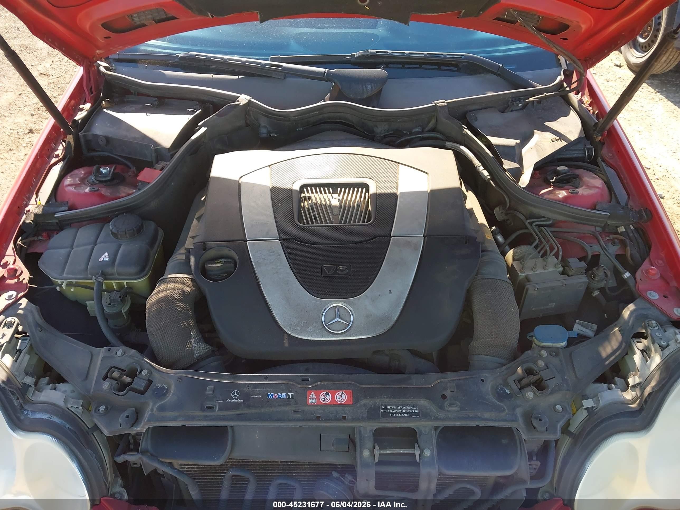 2006 Mercedes-benz C-class Sport Red vin: WDBRF52H26A904245