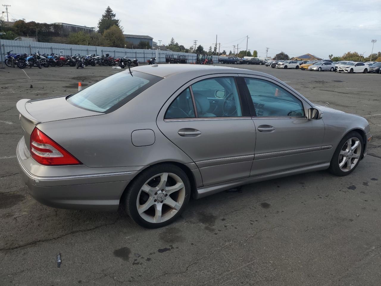 2006 Mercedes-benz C 230 Tan vin: WDBRF52H26F749649