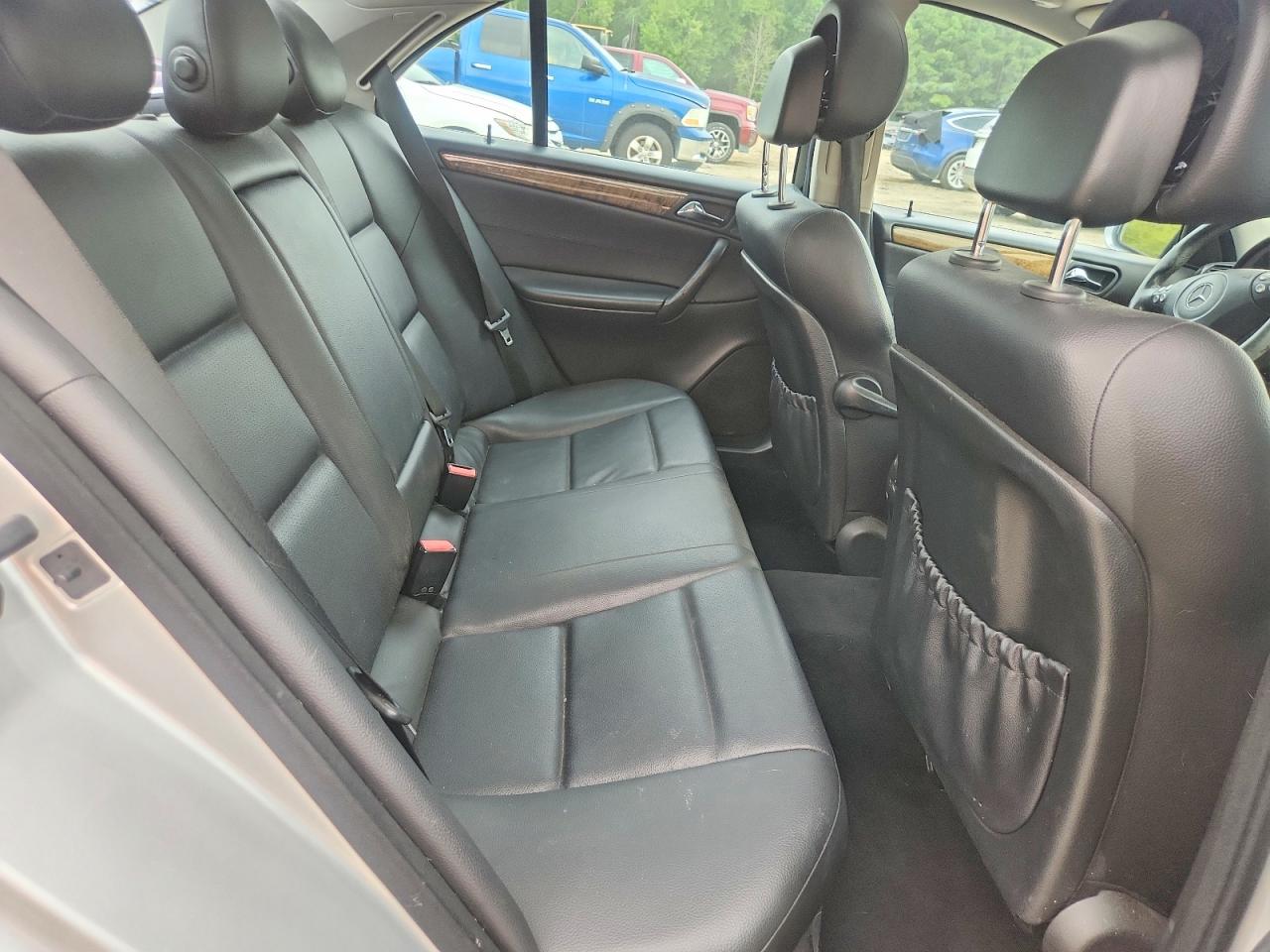 2007 Mercedes-benz C 230 Silver vin: WDBRF52H27E027623